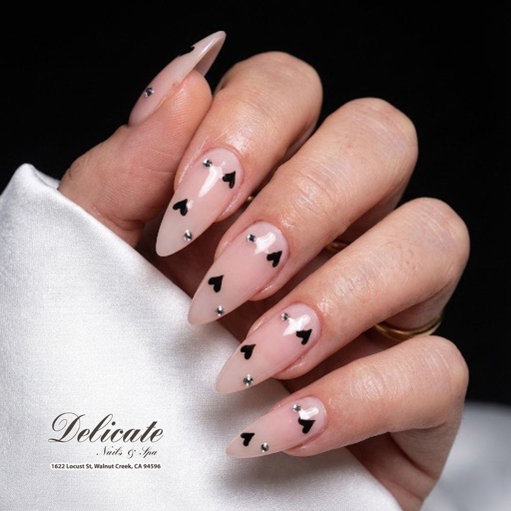 Nails Collection & Trending Nails Styles